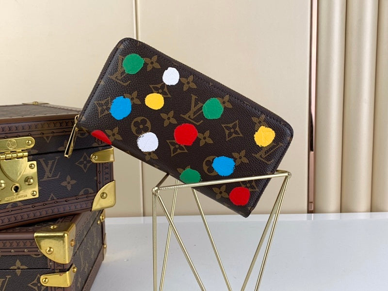 Anum Bags ln Luxury Bag --61484