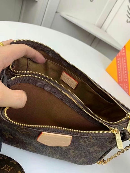 Anum Bags ln Luxury Bag --77868