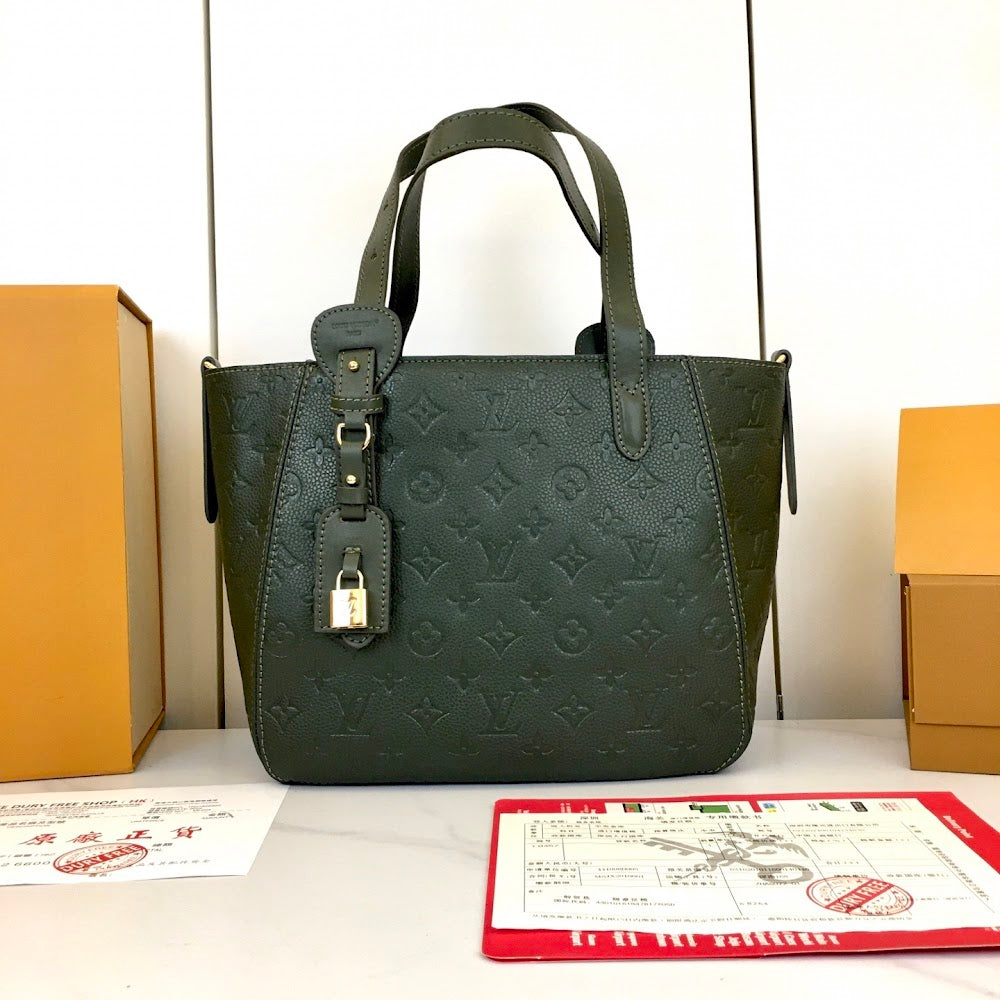 Anum Bags ln Luxury Bag --77315