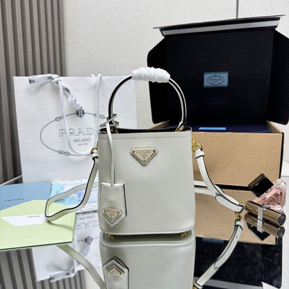 Anum Bags Pradn Luxury Bag --102127