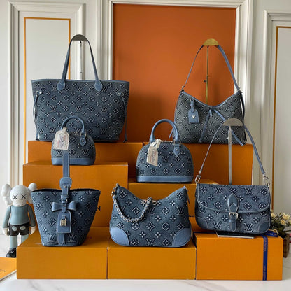 Anum Bags ln Luxury Bag --77207