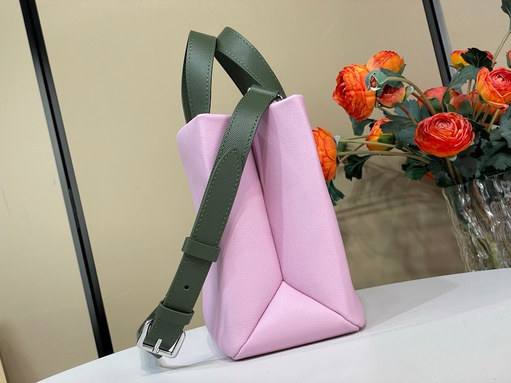 Anum Bags ln Luxury Bag --95643