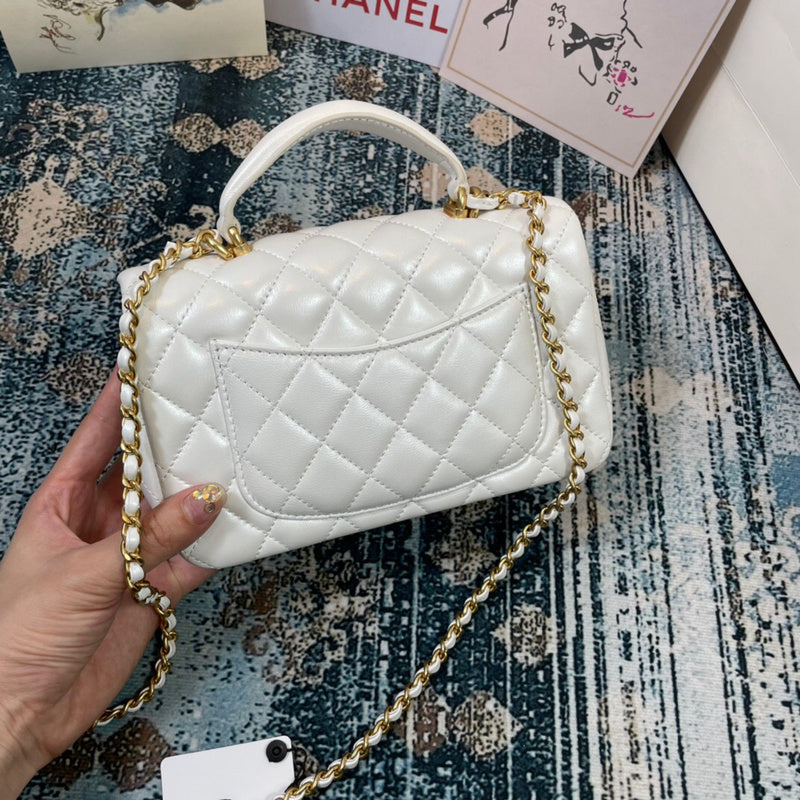 Anum Bags Detail
