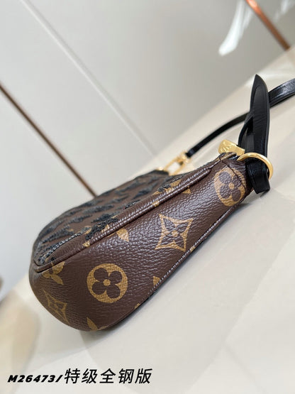 Anum Bags ln Luxury Bag --95971