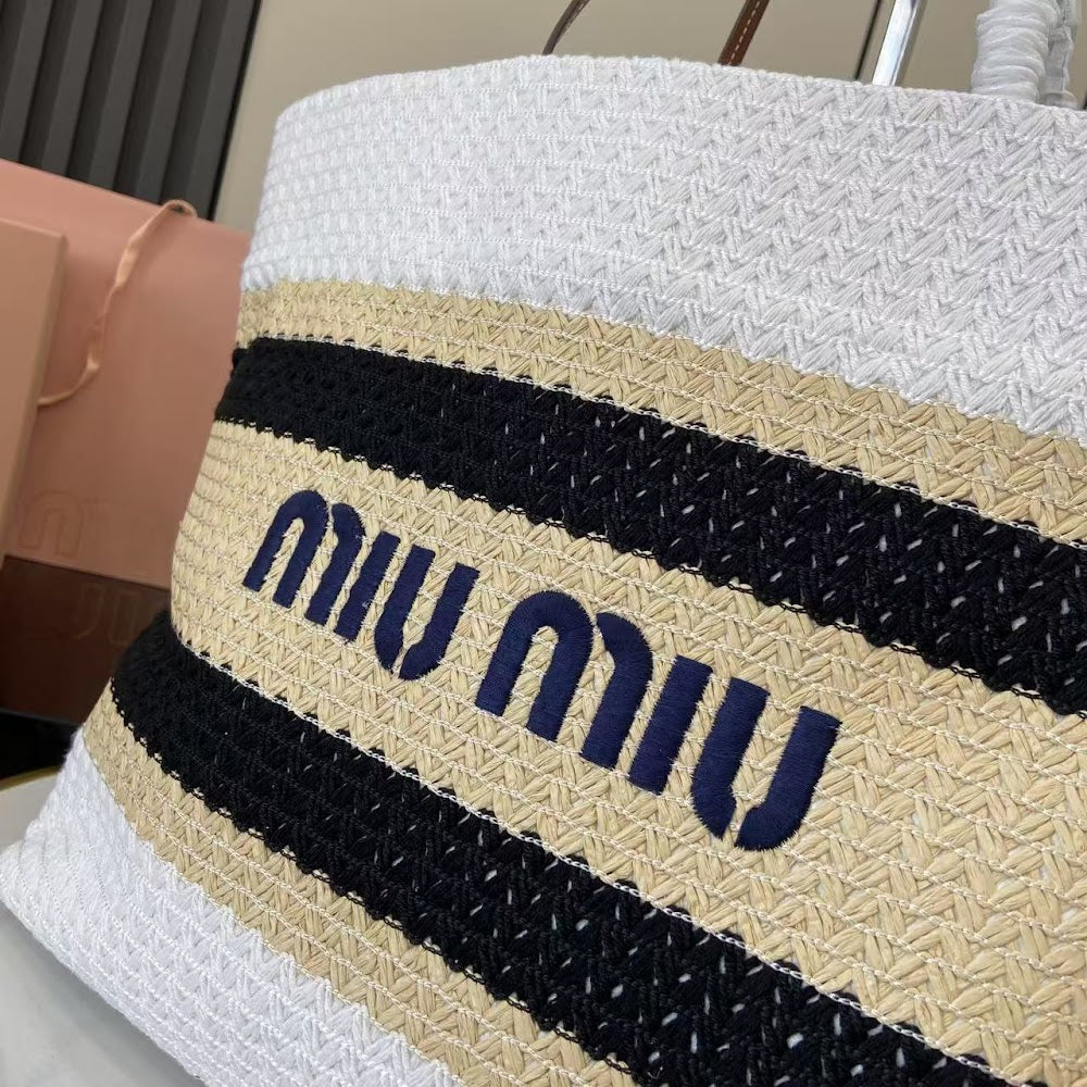 Anum Bags Miun Miun Luxury Bag --122260