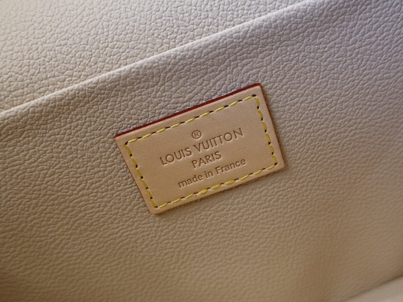 Anum Bags ln Luxury Bag --60207