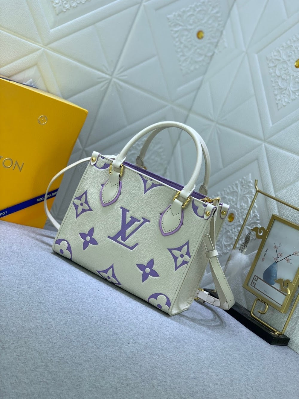 Anum Bags ln Luxury Bag --76012