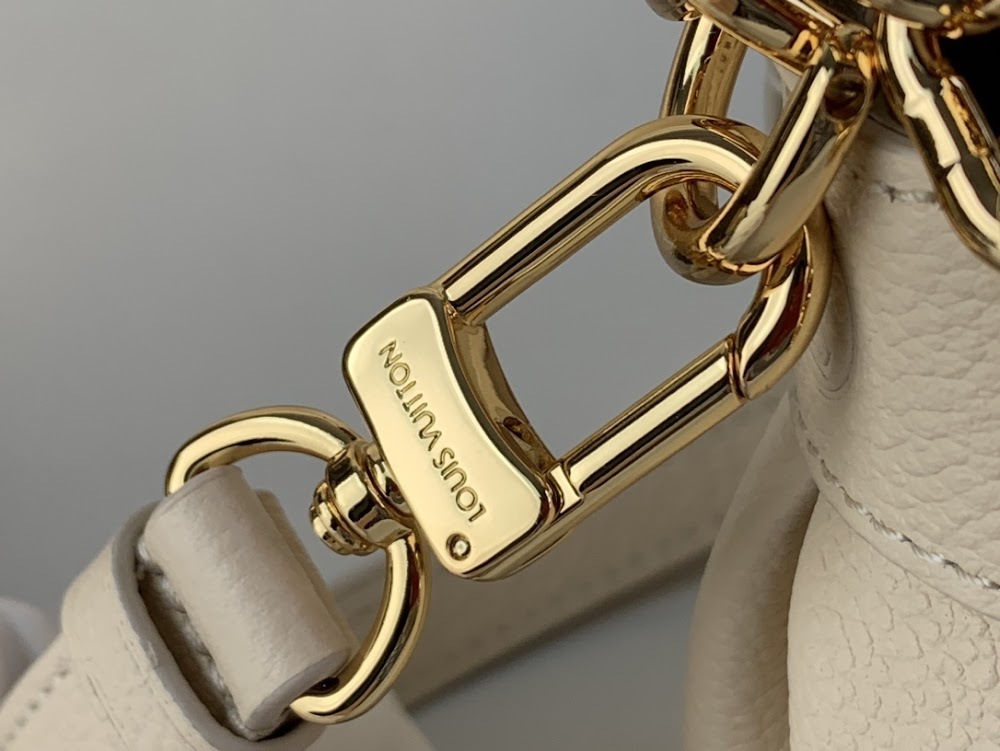 Anum Bags ln Luxury Bag --61478