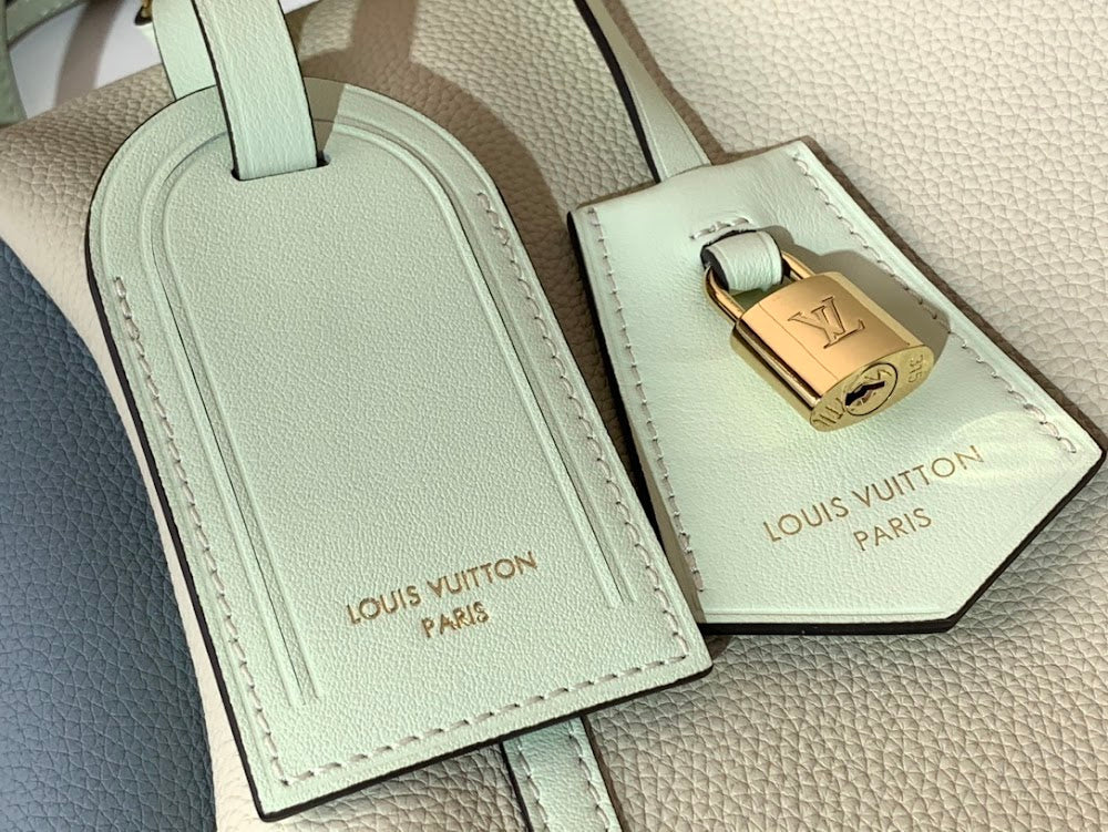 Anum Bags ln Luxury Bag --69616