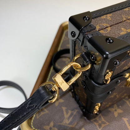 Anum Bags ln Luxury Bag --59857
