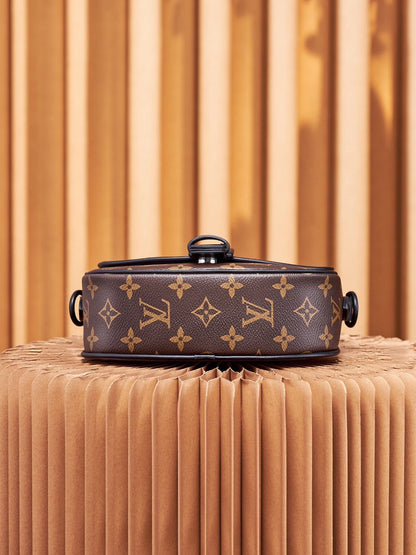 Anum Bags ln Luxury Bag --70645