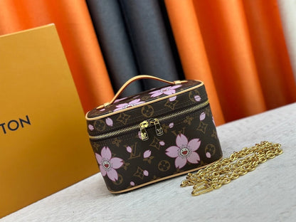 Anum Bags ln Luxury Bag --76730