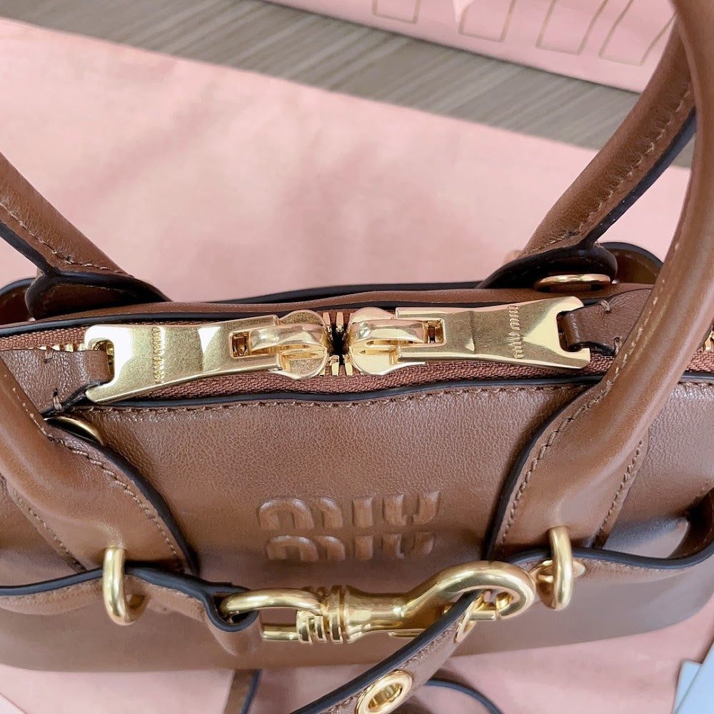 Anum Bags Miun Miun Luxury Bag --122998