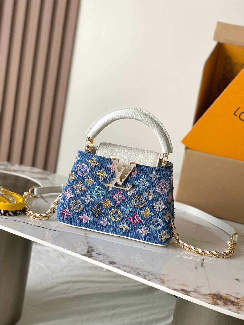 Anum Bags ln Luxury Bag --96776