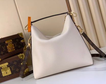 Anum Bags ln Luxury Bag --95713