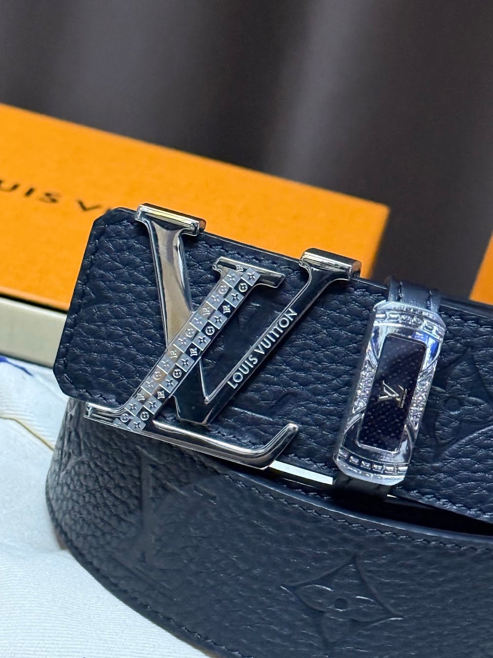 Anum Bags ln Luxury Belt --101019