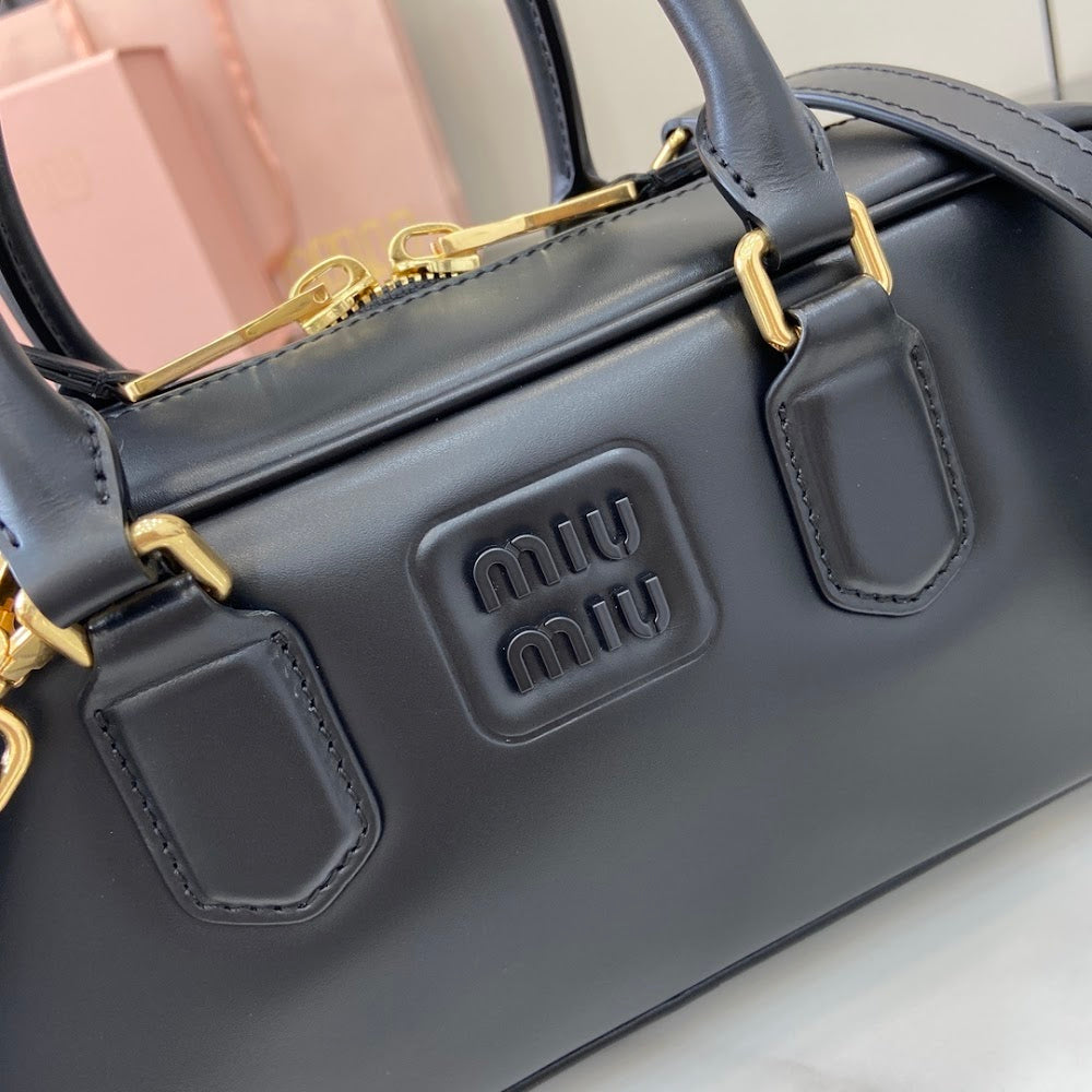 Anum Bags Miun Miun Luxury Bag --122194