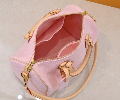Anum Bags ln Luxury Bag --76872