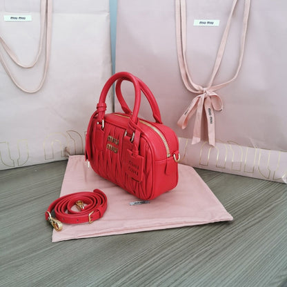 Anum Bags Miun Miun Luxury Bag --122696