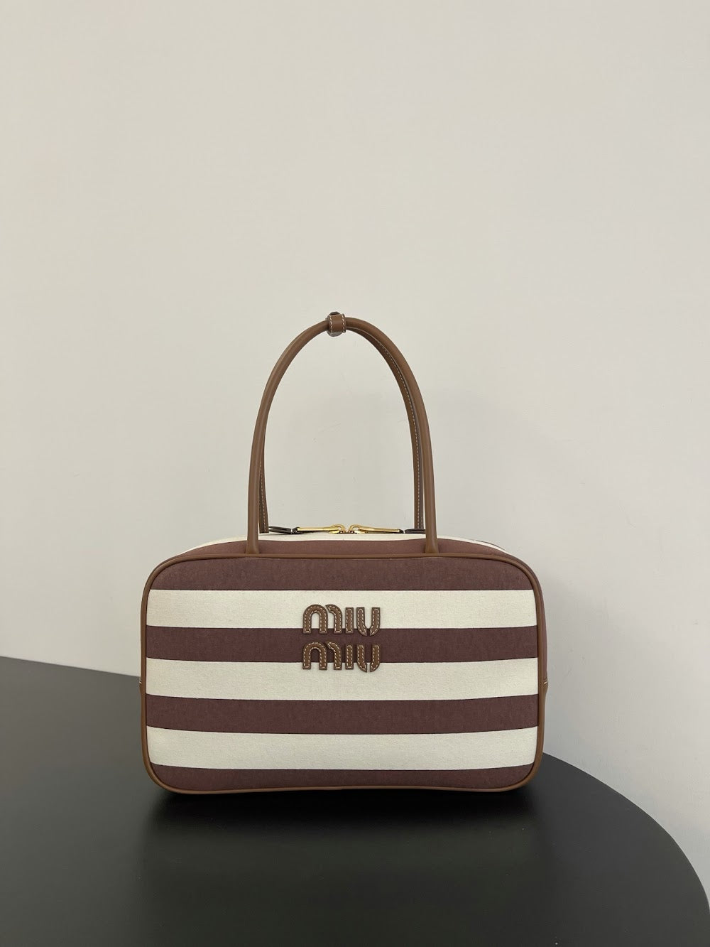 Anum Bags Miun Miun Luxury Bag --123343