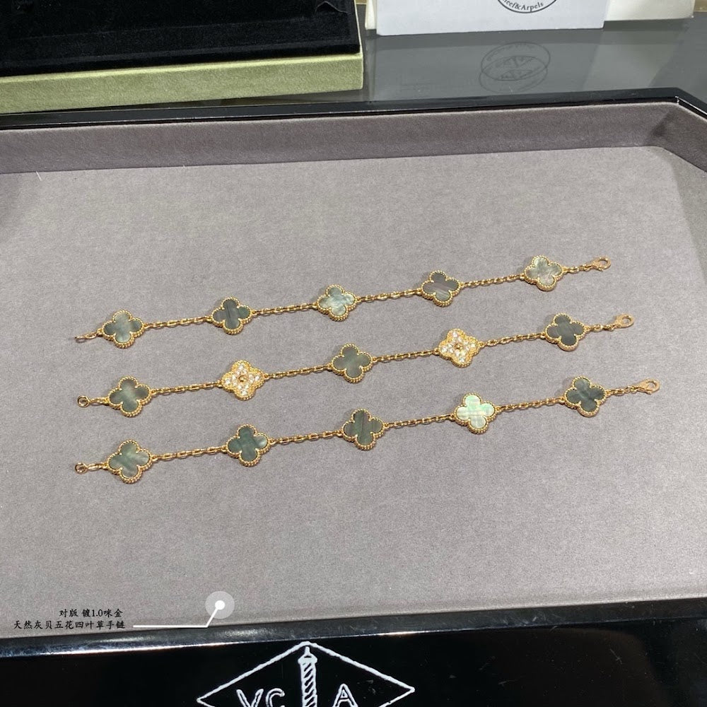 Anum Bags VCA Luxury Jewelry --52078