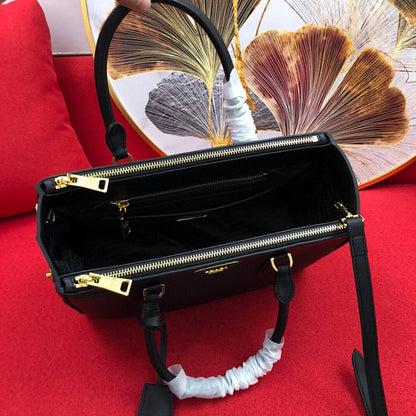 Anum Bags pradn Luxury Bag --73606