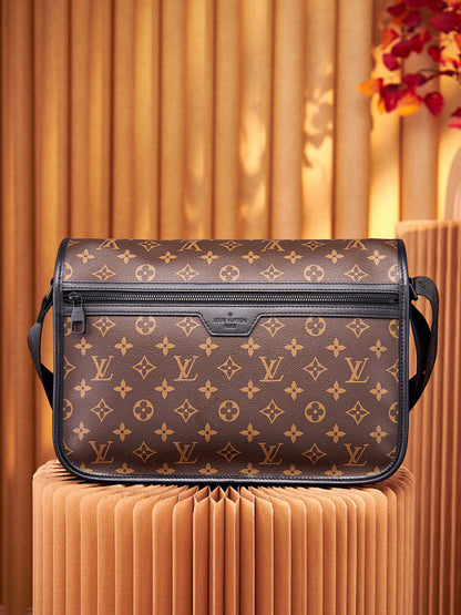 Anum Bags ln Luxury Bag --71341