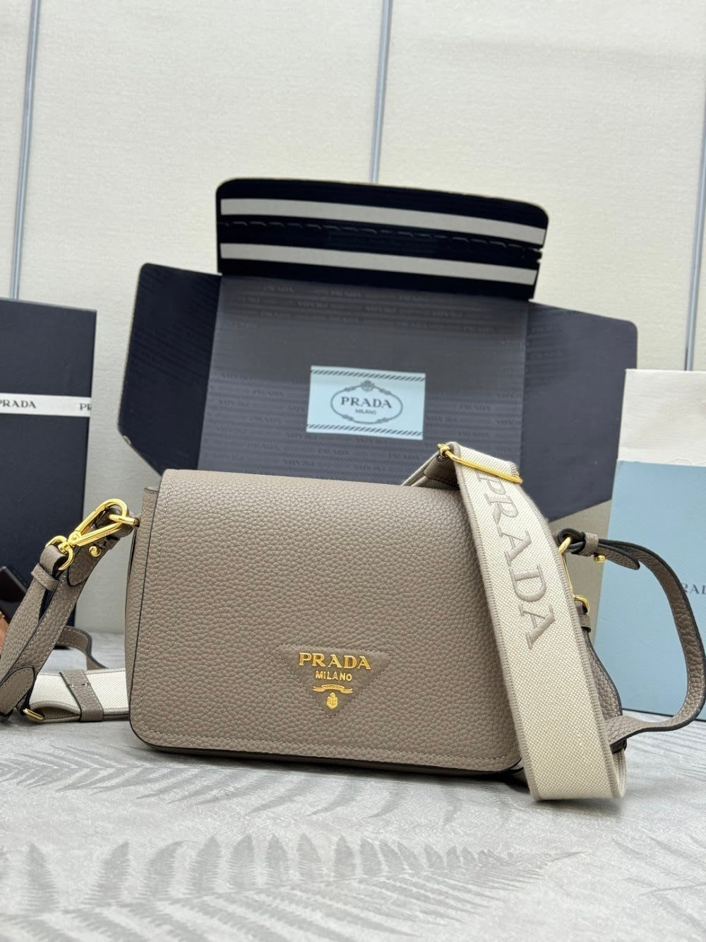 Anum Bags Pradn Luxury Bag --101325