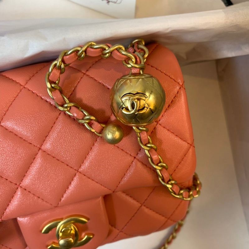 Anum Bags Detail