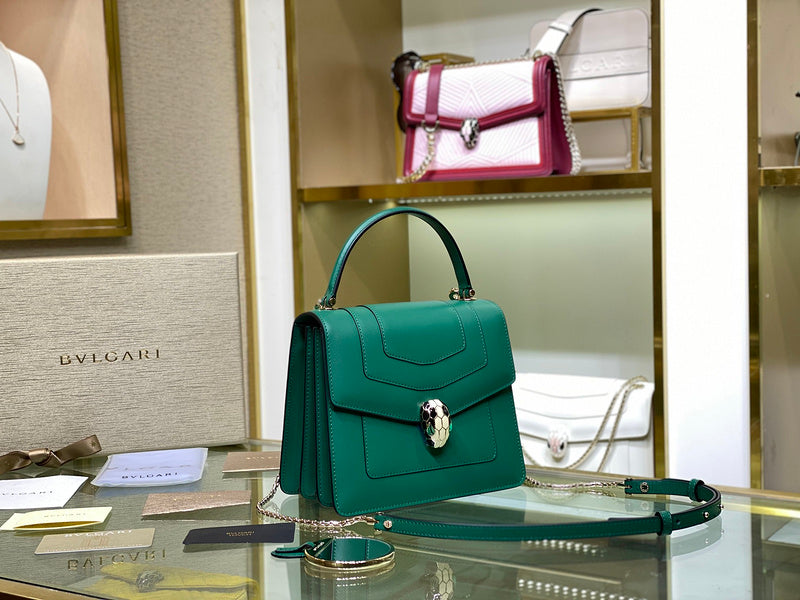 Anum Bags Detail