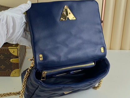 Anum Bags ln Luxury Bag --61930