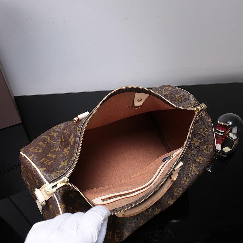 Anum Bags ln Luxury Bag --59135