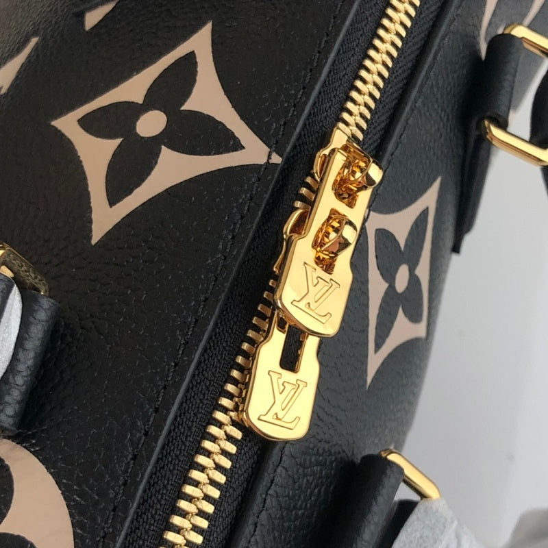 Anum Bags ln Luxury Bag --57014