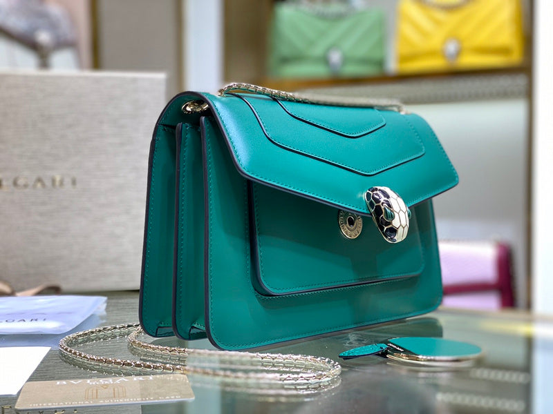 Anum Bags Detail