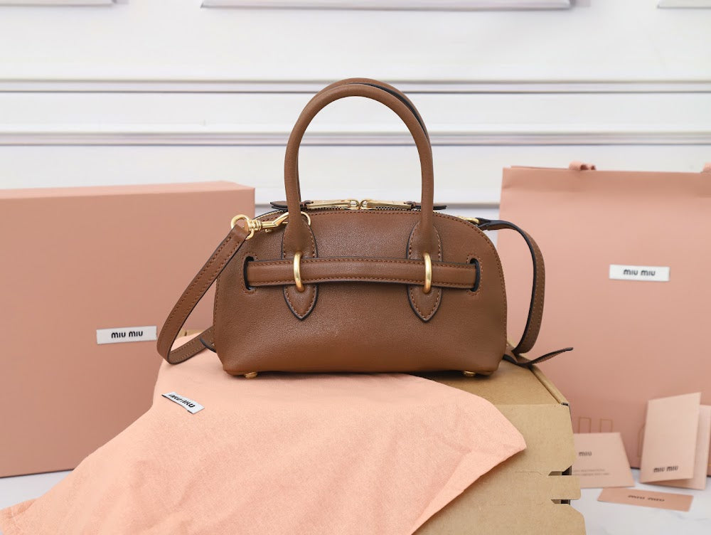 Anum Bags Miun Miun Luxury Bag --123374