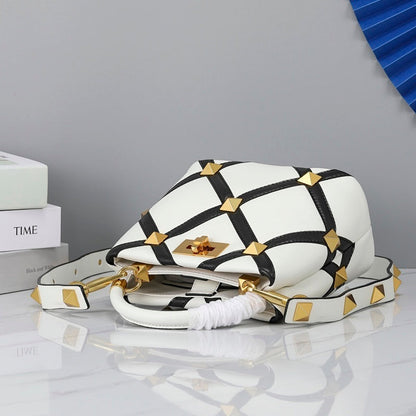 Anum Bags valentine Luxury Bag --72425