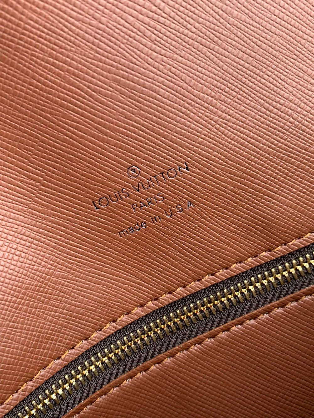 Anum Bags ln Luxury Bag --61051