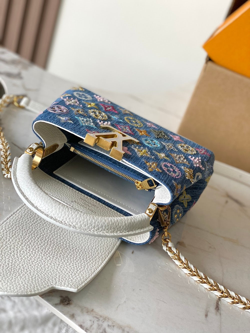 Anum Bags ln Luxury Bag --96776
