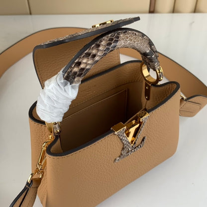 Anum Bags ln Luxury Bag --56987