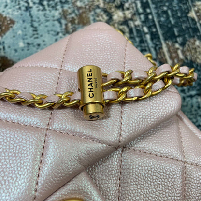 Anum Bags Detail