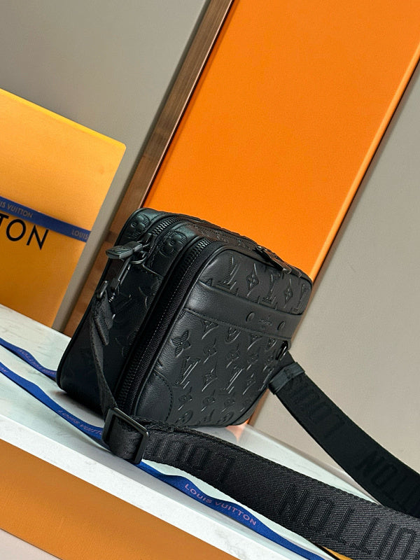 Anum Bags ln Luxury Bag --70486