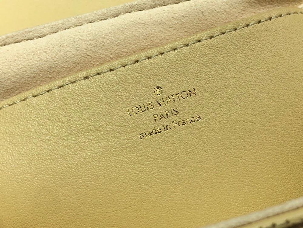 Anum Bags ln Luxury Bag --60346
