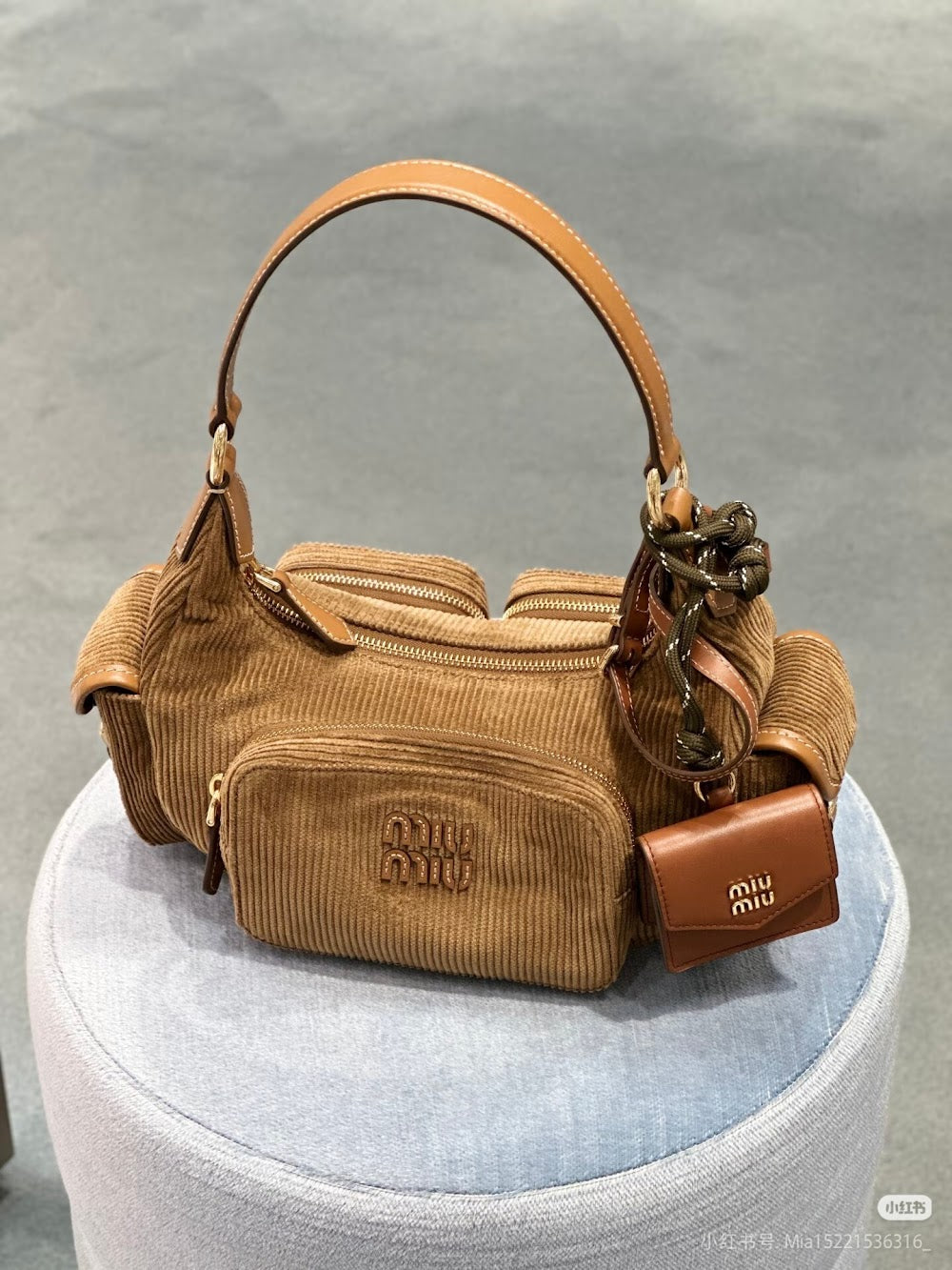 Anum Bags Miun Miun Luxury Bag --123043
