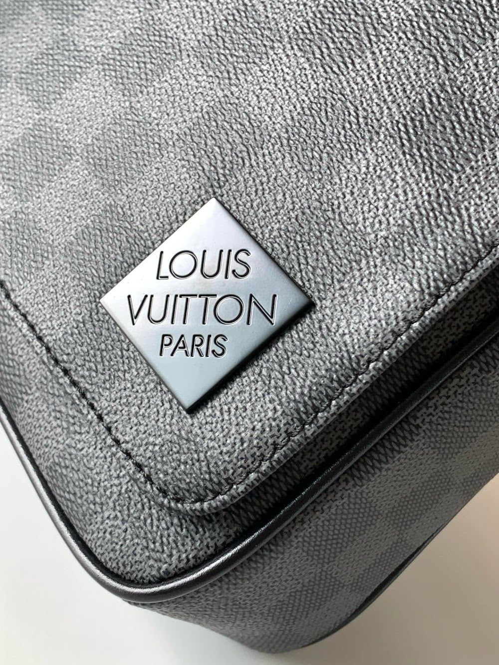 Anum Bags ln Luxury Bag --71482