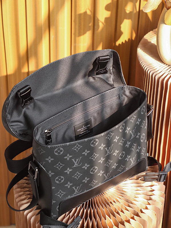 Anum Bags ln Luxury Bag --70215