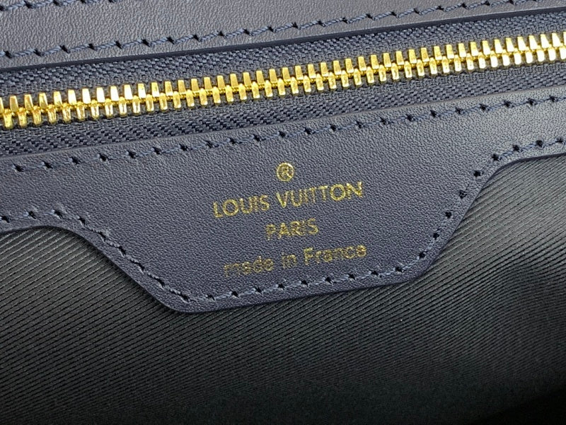 Anum Bags ln Luxury Bag --61870