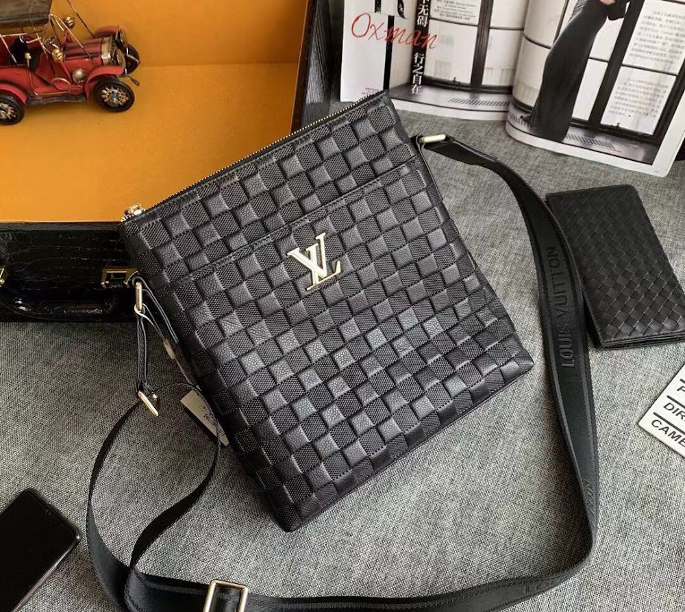 Anum Bags ln Luxury Bag --71195