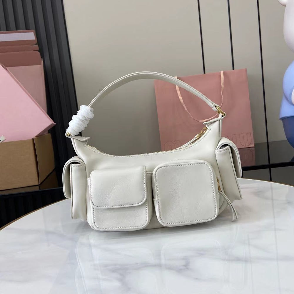 Anum Bags Miun Miun Luxury Bag --122367