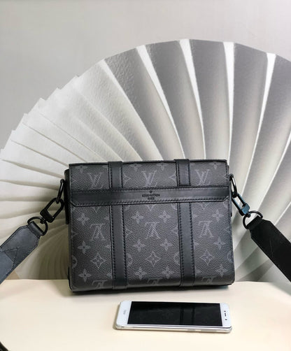 Anum Bags ln Luxury Bag --70832