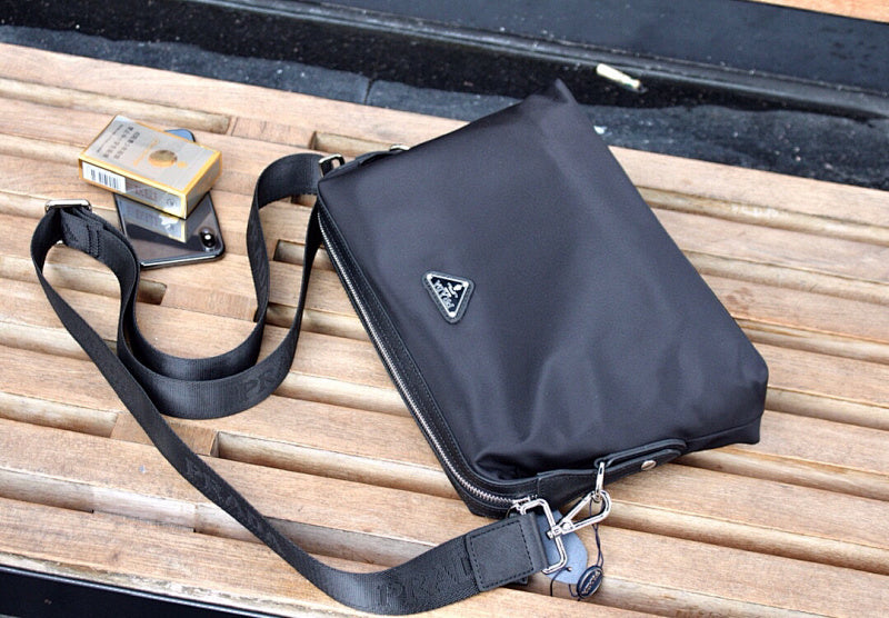 Anum Bags pradn Luxury Bag --73302